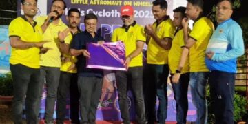 Patwardhan gets Cycle Dost Award