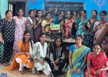 Purse making training for women