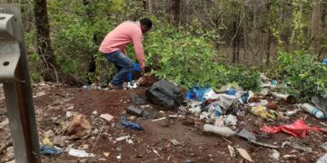 Action against those who throw garbage on the road