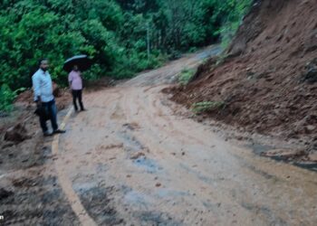 Rain disrupts normal life in Guhagar