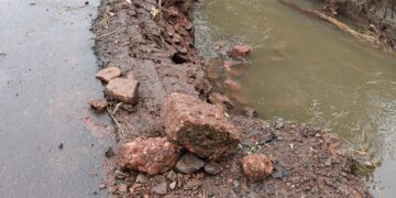 Underground power line works make roads dangerous