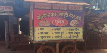 Worms found in food at Panipuri Centre