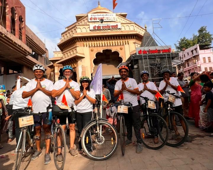 Bicycle riders received the blessings of Vitthal