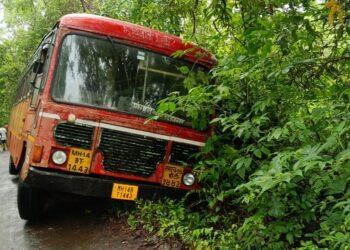 ST bus skidded while giving way to a vehicle