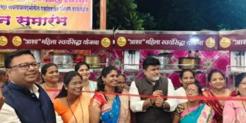 Tea stalls distributed to widows and single women