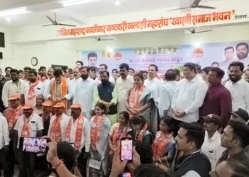 Netra Thakur, Mahesh Natekar join party