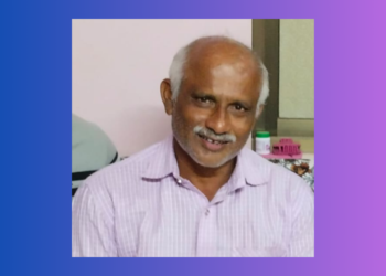 Newspaper seller Shankar Salvi