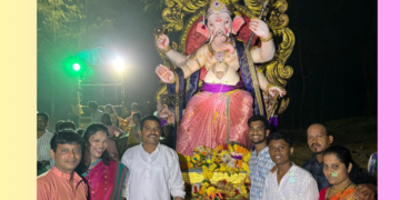 Honored by the Sakharkar family on the occasion of Ganeshotsav