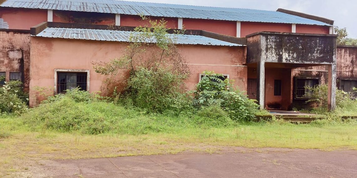 Disinterest of Guhagar Sports Complex