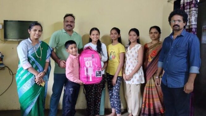 Distribution of educational materials on Teacher's Day