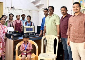 Aadhaar card service started at Guhagar Post