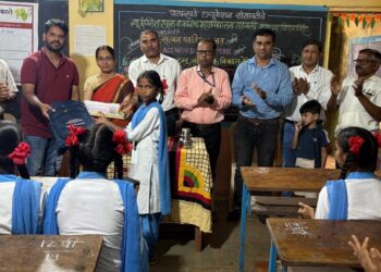 Distribution of school supplies to Talavali students