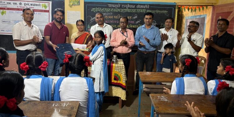 Distribution of school supplies to Talavali students