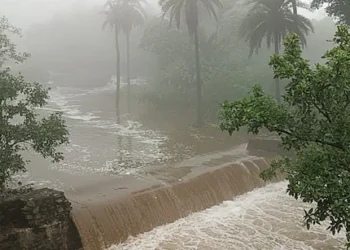 Heavy rain in Konkan coast