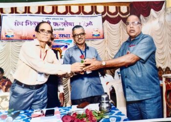 Nandkumar Patil gets Karlekar Memorial Award