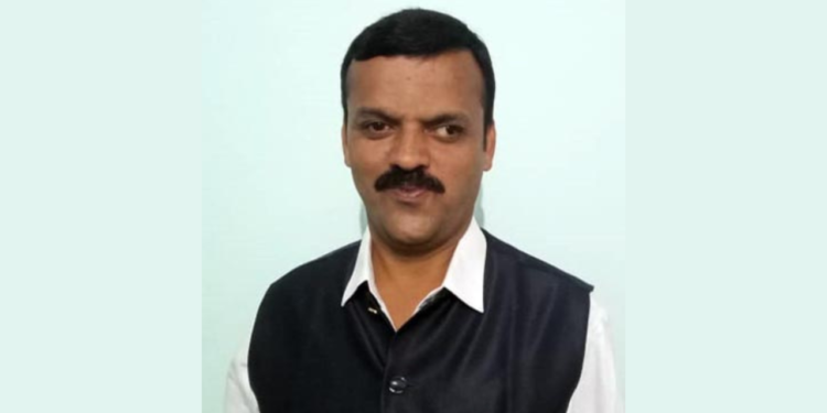 Non-teaching organizations' march