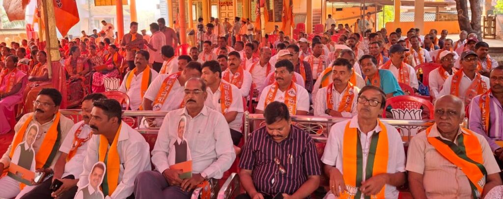 Guardian Minister Uday Samant in Guhagar