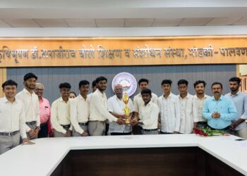 Selection of players from Mandki-Palvan College