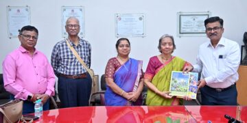 Kalidas lecture series at Gogate College