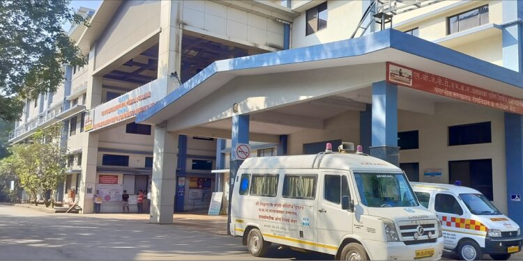 Surgery camp organized by Dervan Chiplun