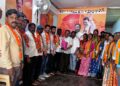 Ubatha Party office bearers from Velamba Gurwadi join BJP