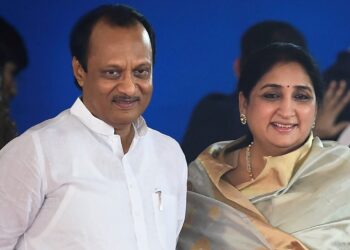 राष्ट्रवादीच्या विलिनीकरणाच्या चर्चेनेच घाईघाईत शपथविधी?