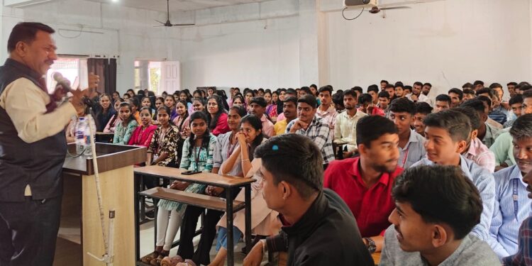 Commerce Fest organized at Patpanhale College