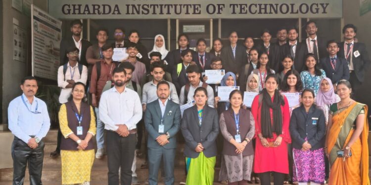 Success in Regal College Project Presentation Competition