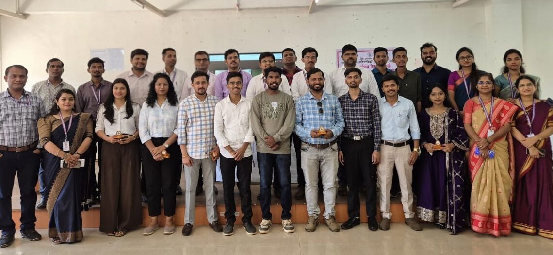 Alumni Meet at Velneshawar College