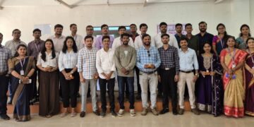 Alumni Meet at Velneshawar College