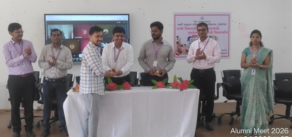 Alumni Meet at Velneshawar College