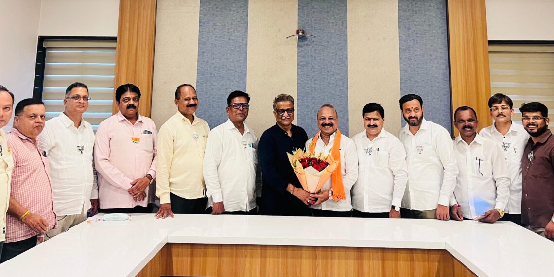 Vijay Kadam Joins the BJP
