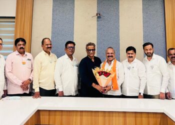 Vijay Kadam Joins the BJP