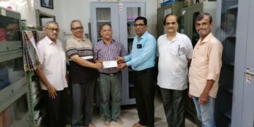 Chavan donates to Vibha Aravind Library