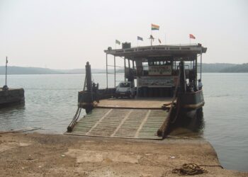 Ferry boat service closed due to monsoon
