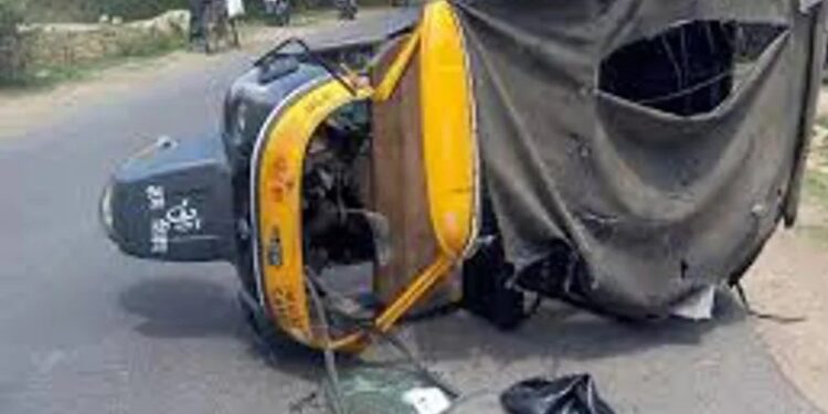 Rickshaw accident in Guhagar