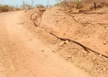 Complaints about digging underground cables
