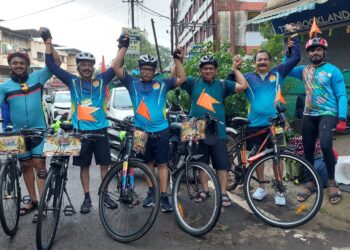 Cyclists' Pandharpur Cycle Wari