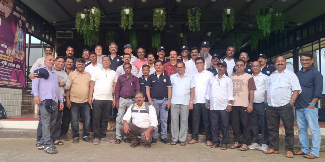 Class 10 Batch Reunion at Pedhambe