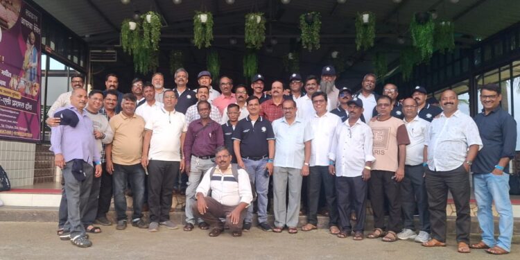 Class 10 Batch Reunion at Pedhambe