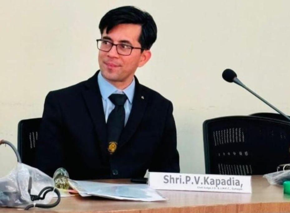Pratik Kapadia appointed as Senior Civil Judge