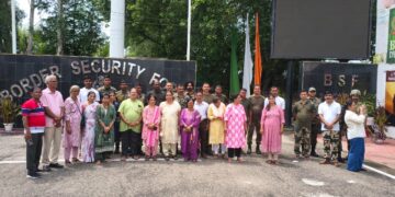 Women celebrated Raksha Bandhan with soldiers