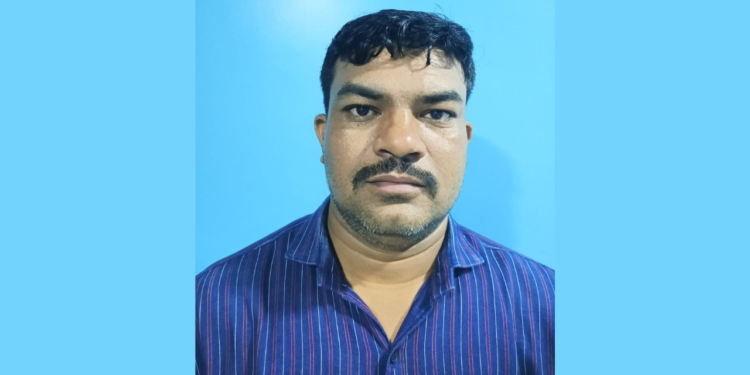 Caught accepting bribe in Savarde