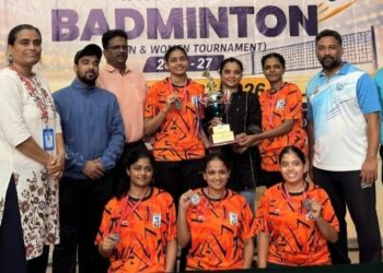 Gogate-Joglekar College wins silver medal
