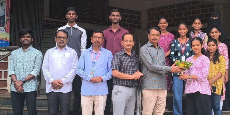 Patpanhale College Student Secretary Samruddhi Ghanekar