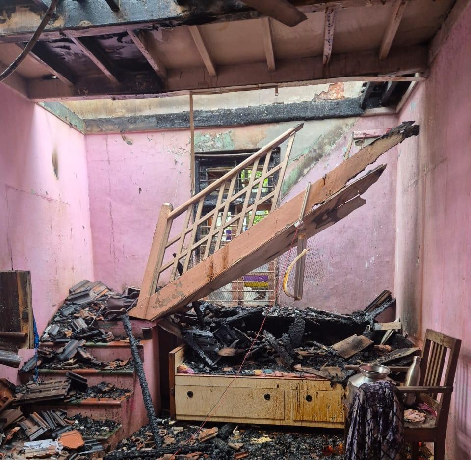 Fire at Bamne's house in Guhagar