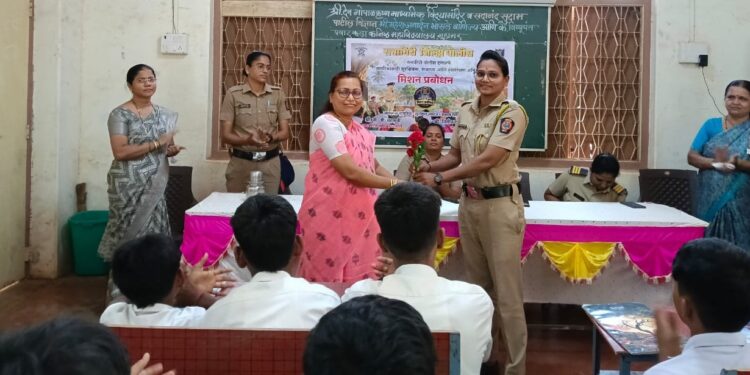 Safety guidance for students in Guhagar
