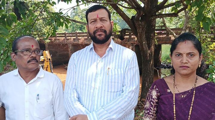 Attempts to raise groundwater levels through earthen dams